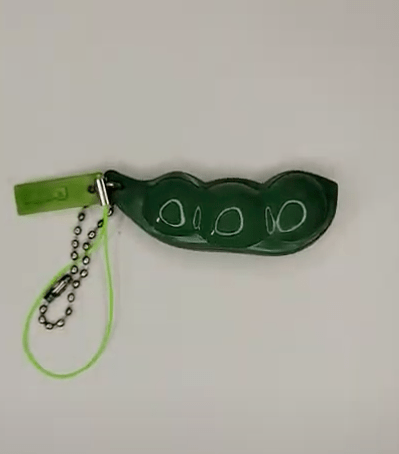 EDAMAME FIDGET KEYCHAIN - SLIME HAUS